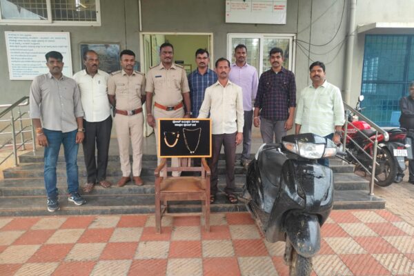 ಒಂದೇ ದಿನದಲ್ಲಿ ಕಳ್ಳನನ್ನು ಬಂಧಿಸಿದ ಖಾಕಿ ಪಡೆ- ಭೇಷ ಎಂದ ಆಯುಕ್ತರು