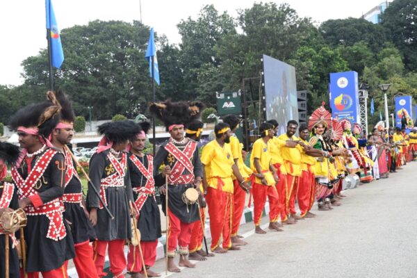 ವಿಶ್ವ ದಾಖಲೆ ಬರೆದ ಪ್ರಜಾಪ್ರಭುತ್ವ ದಿನಾಚರಣೆ