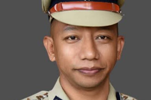 IPS ಮಾರ್ಟಿನ್ ಎತ್ತಂಗಡಿ