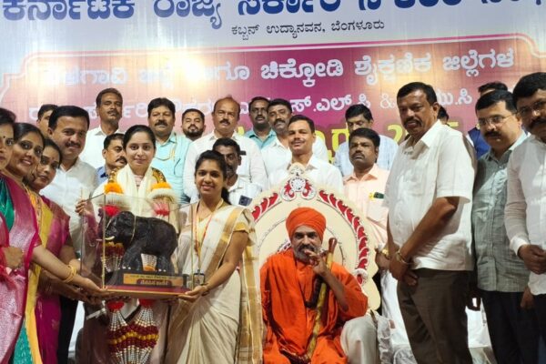 ಕಠಿಣ ಪರಿಶ್ರಮದಿಂದ ಯಶಸ್ಸು ಸಾಧ್ಯ : ಸಂಸದೆ ಪ್ರಿಯಂಕಾ