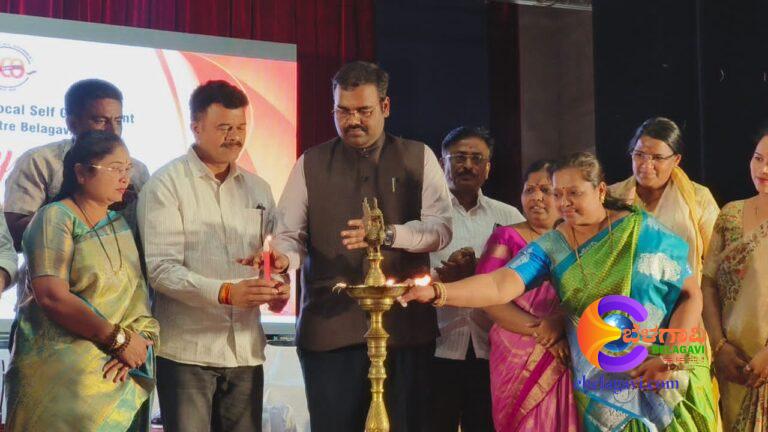 ಸಮಾಜದ ಬದಲಾವಣೆಗೆ ಮಹಿಳೆಯರೇ ಅಡಿಪಾಯ