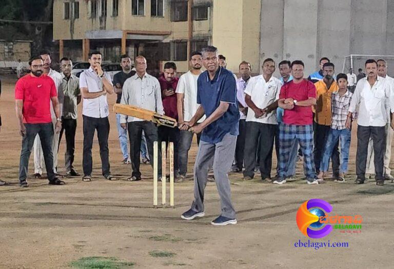 ಪ್ರಚಾರದ ಪಿಚ್‌ನಿಂದ ಕ್ರಿಕೆಟ್‌ ಕ್ರೀಸ್‌ಗೆ ಸಚಿವ ಸತೀಶ್‌ ಎಂಟ್ರಿ