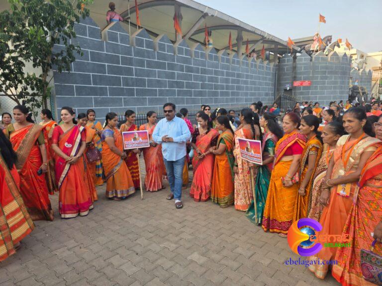 ಮೋದಿ ಹೆಸರಿನಲ್ಲಿ ಮುಗಿಲು ಮುಟ್ಟಿದ ಜೈಕಾರ
